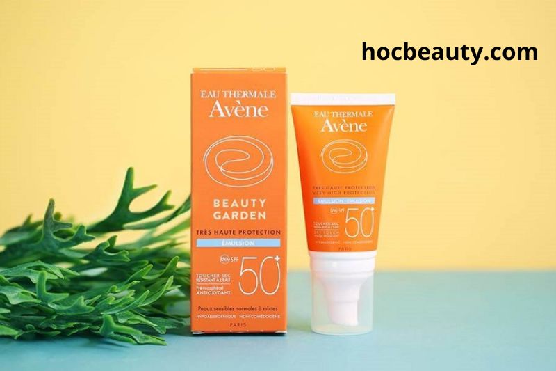Avene high protection cleanance sunscreen SPF 50 