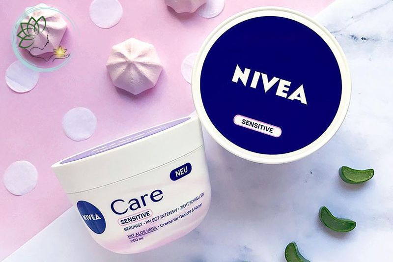 Kem dưỡng ẩm Nivea Care Sensitive dành cho da mặt, body