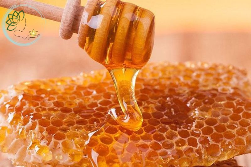 Cách làm kem dưỡng ẩm da mặt từ sáp ong tại nhà