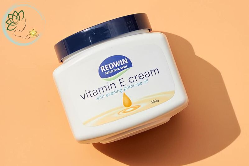 Kem dưỡng da mềm mịn Redwin Vitamin E Cream Của Úc