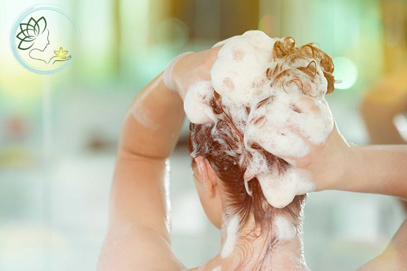 Sử dụng dầu gội đầu dành cho tóc nhuộm